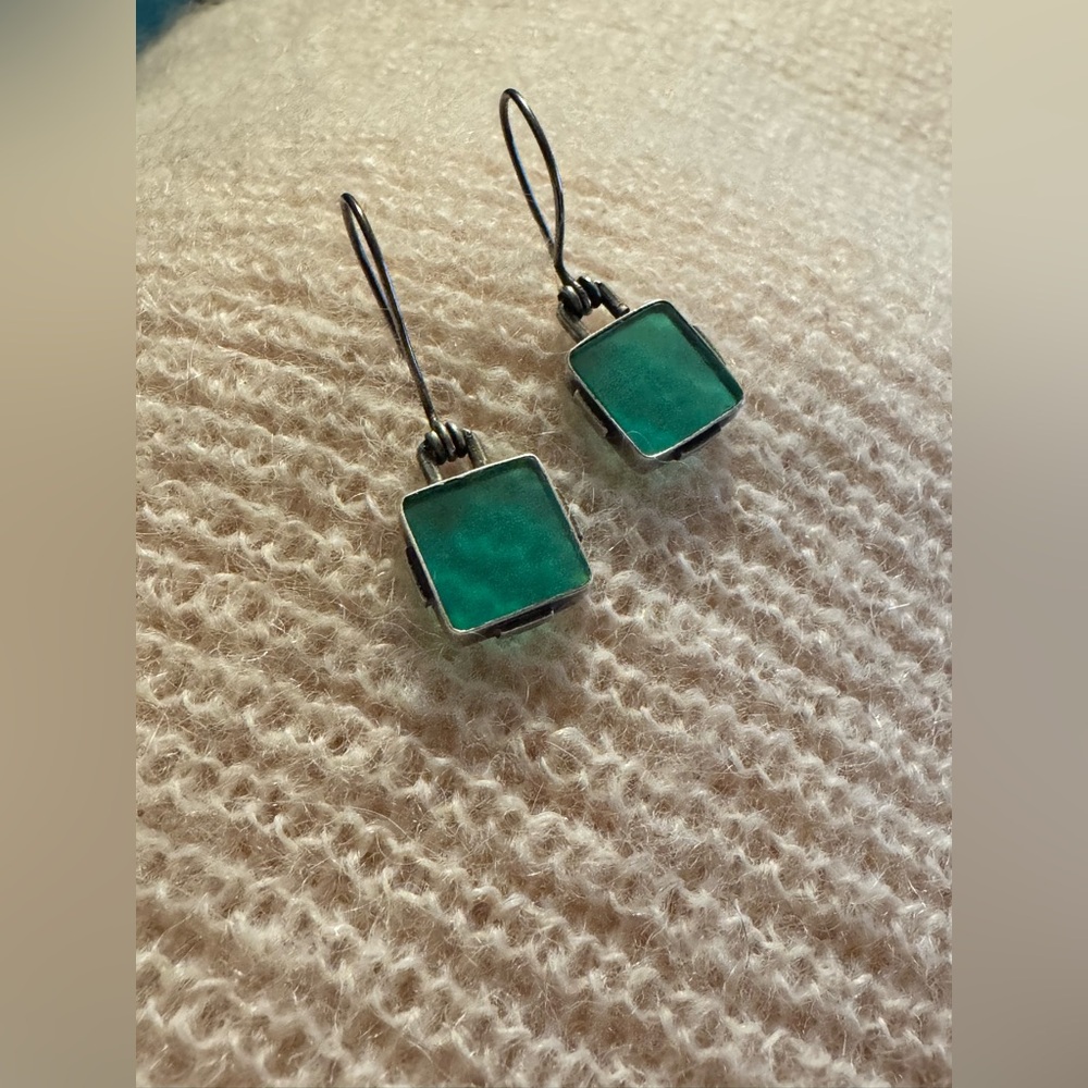 Vintage Navajo Sea Green Glass and Pure Silver Earrings